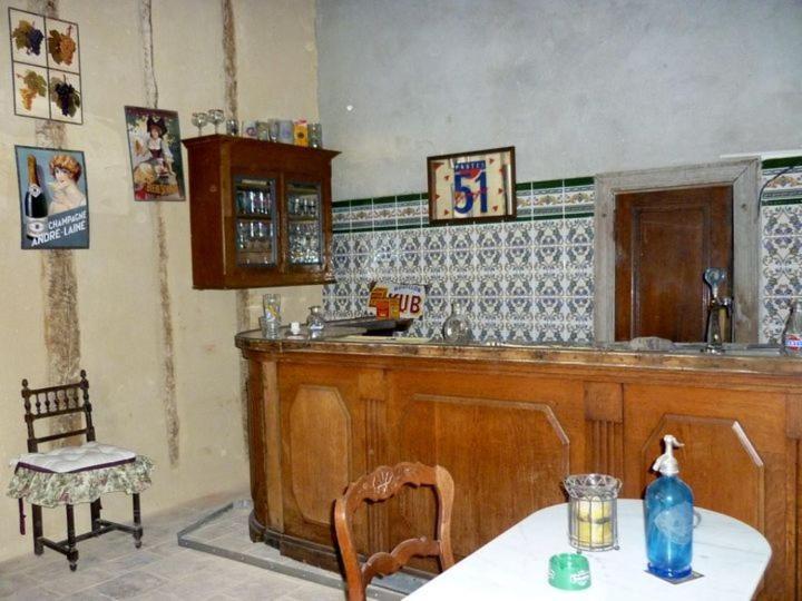 Chateau De Guest house *