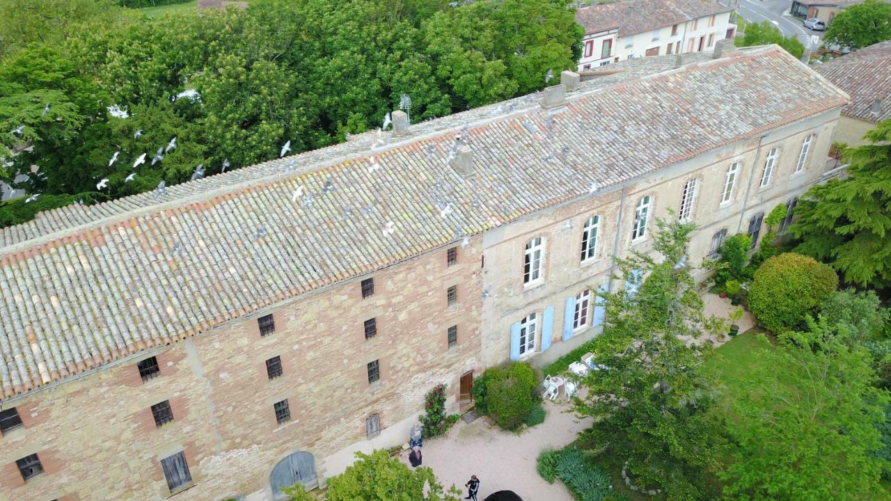 Chateau De Vallegue